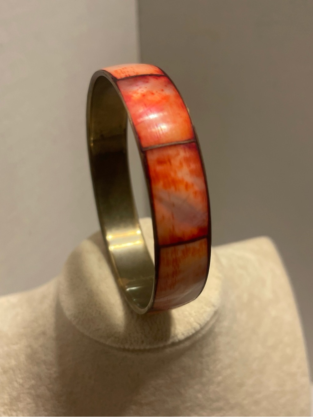 Vintage 1970s Orange Coral Inlay Bangle Bracelet - Women’s Fashion Jewelry